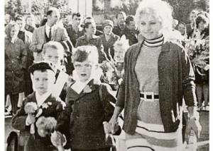 School photo of Dmitry Medvedev (left)