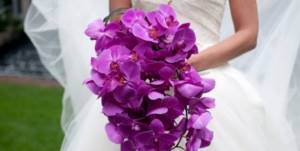 Lilac bouquet with orchids