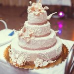 lilac wedding cake 1