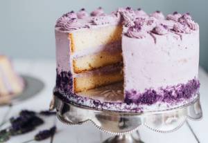 lilac wedding cake 3