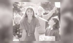 Слева направо: Джеймс, Кэрол, Пиппа и Кейт в рекламе Party Pieces (1989)