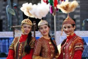 Bridesmaids among the Kazakhs