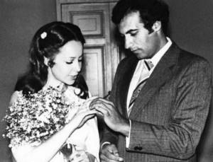 Wedding of Igor Krutoy and his first wife Elena. Photo source: https://news-textile.ru 