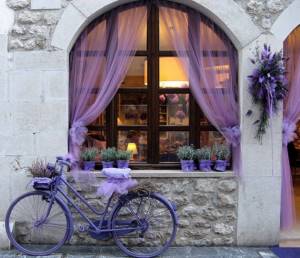 wedding in Provence style, decoration in lilac tones