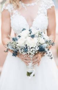 wedding bouquets in white colors