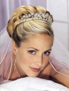 Wedding tiaras: review, types, interesting images and recommendations