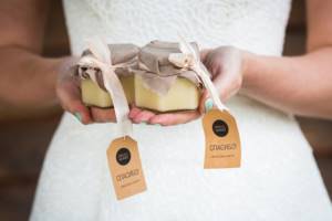 Wedding compliments for your guests: recommendations from Hello, honey