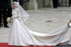 свадебные платья со шлейфом 6