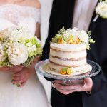 Wedding cakes with cream - photo 2