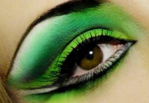 wedding makeup for blondes with green eyes