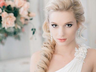 wedding makeup for blondes