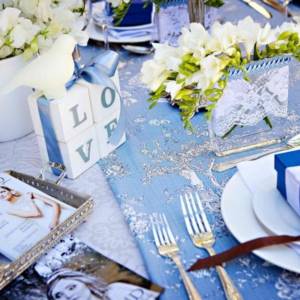 свадебный стол в синих тонах