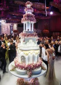 Wedding cake at the celebration of Alexander and Anastasia