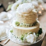 wedding cake with fresh flowers 11