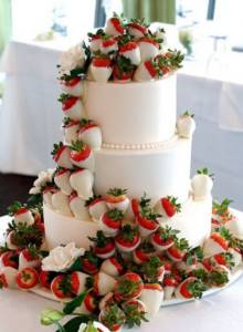 Wedding cake decorated with strawberries