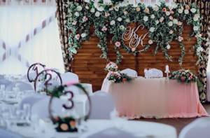 Wedding hall in rustic style