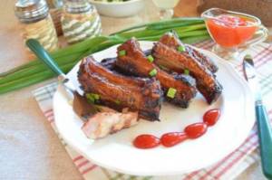 BBQ pork ribs - Hot dishes for the holiday table recipes
