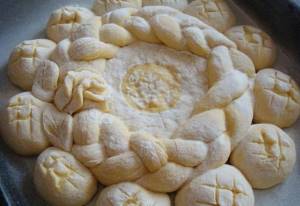 Dough for decorating loaf