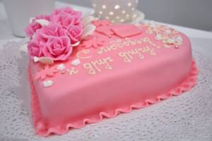 Cake for 17th wedding anniversary: ​​ideas, photos