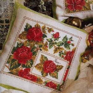 Традиции и обряды, связанные с льняной свадьбой: вышивка на подушках