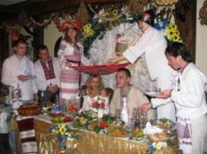 Украинское свадебное застолье