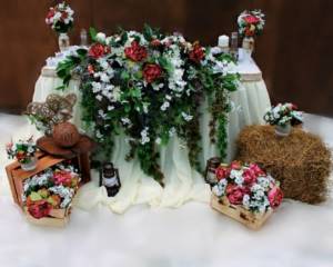 Украшение свадебного стола в стиле рустик