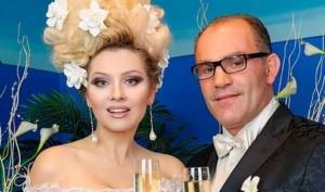 В 2012 Лена Ленина вышла замуж за французского графа
