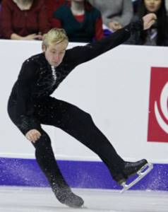 In March 2010, Evgeni Plushenko refused to participate in the World Championships in Turin on the recommendation of doctors. At the same time, Plushenko declares his intention to participate in the Olympic Games in Sochi 2014. The International Skating Union denies Evgeniy&#39;s access to competitions under its auspices. The reason is that the athlete, having refused to participate in the World Championships without notifying the national federation, at the same time participates in a series of ice shows. 