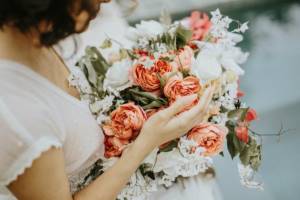 Types of wedding bouquets for the bride 3
