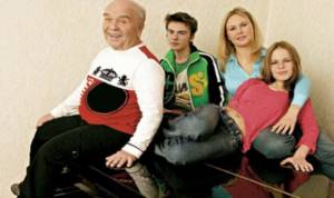 Vladimir Shainsky with his family