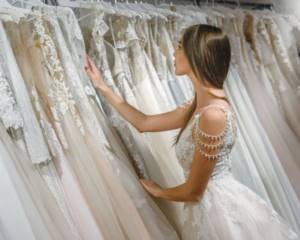 Choosing a wedding dress