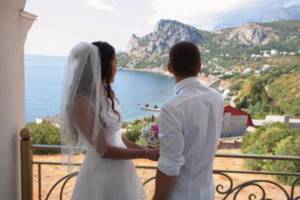 Outdoor wedding in Crimea: organization and execution