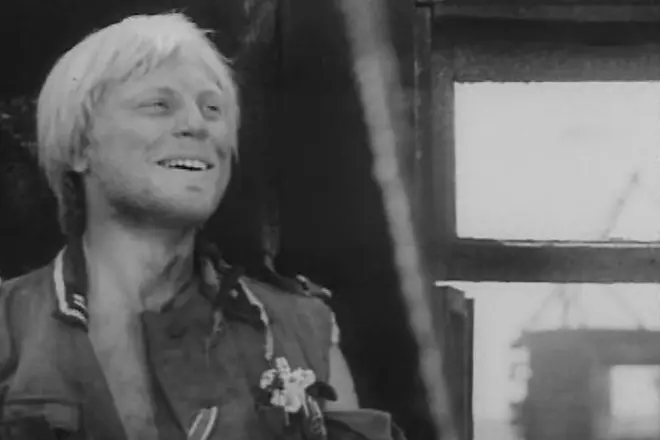 Yuri Bogatyrev in the film “A Calm Day at the End of the War”