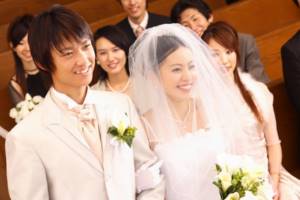 bride and groom in Japan