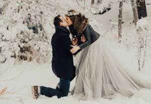 зимний образ невесты, невеста в кожаной куртке